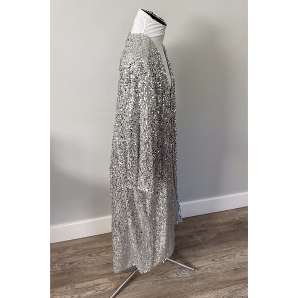 Torrid Silver Sequin Open Front Kimono - Picture 8 of 12
